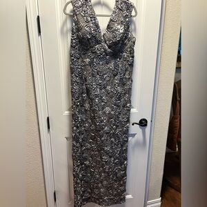 MARINA woman Silver Rosette Textured Floral Maxi Dress size 12